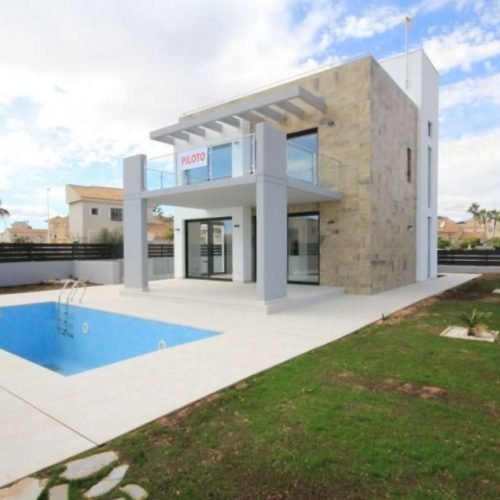 Vivienda en la Zenia dirigida por el estudio de arquitectura V3
